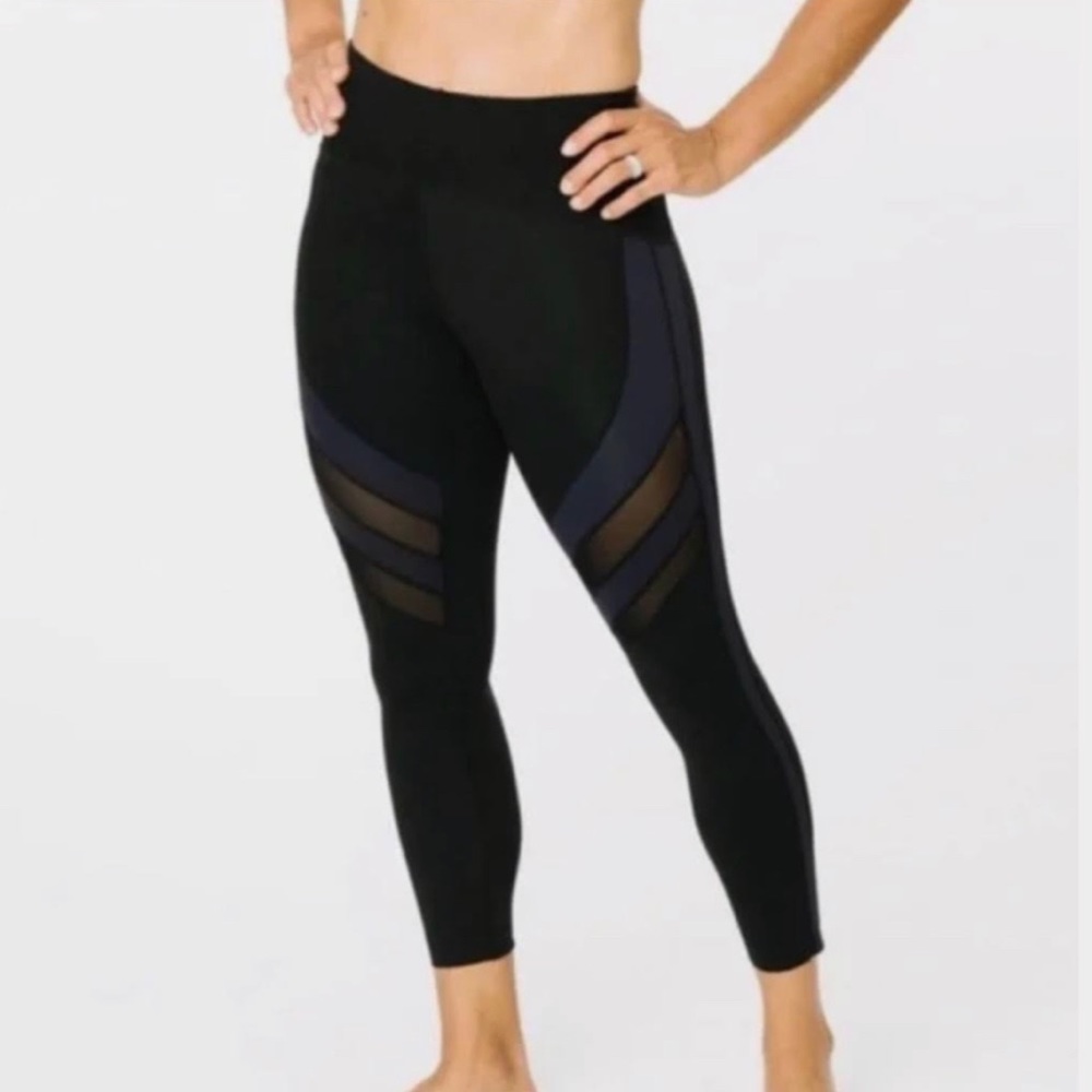 NWOT Zyia Active Black and Purple Leggings Cropped With Mesh Active Clothing